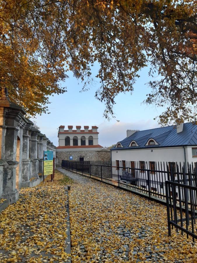 Hotel Kamienica Przy Bramie Opatow  Exterior foto