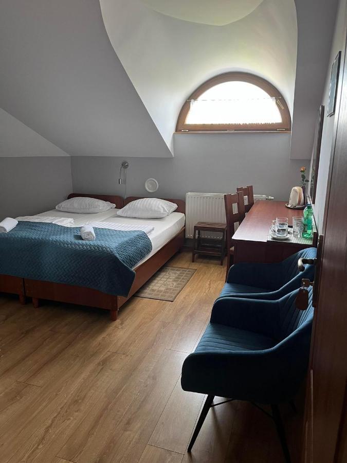 Hotel Kamienica Przy Bramie Opatow  Exterior foto
