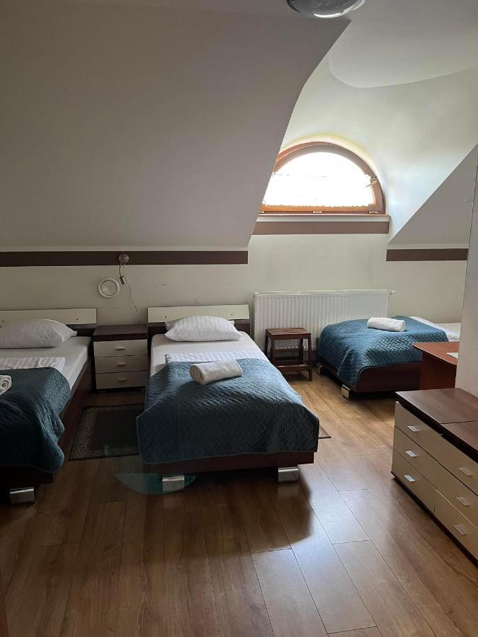 Hotel Kamienica Przy Bramie Opatow  Exterior foto