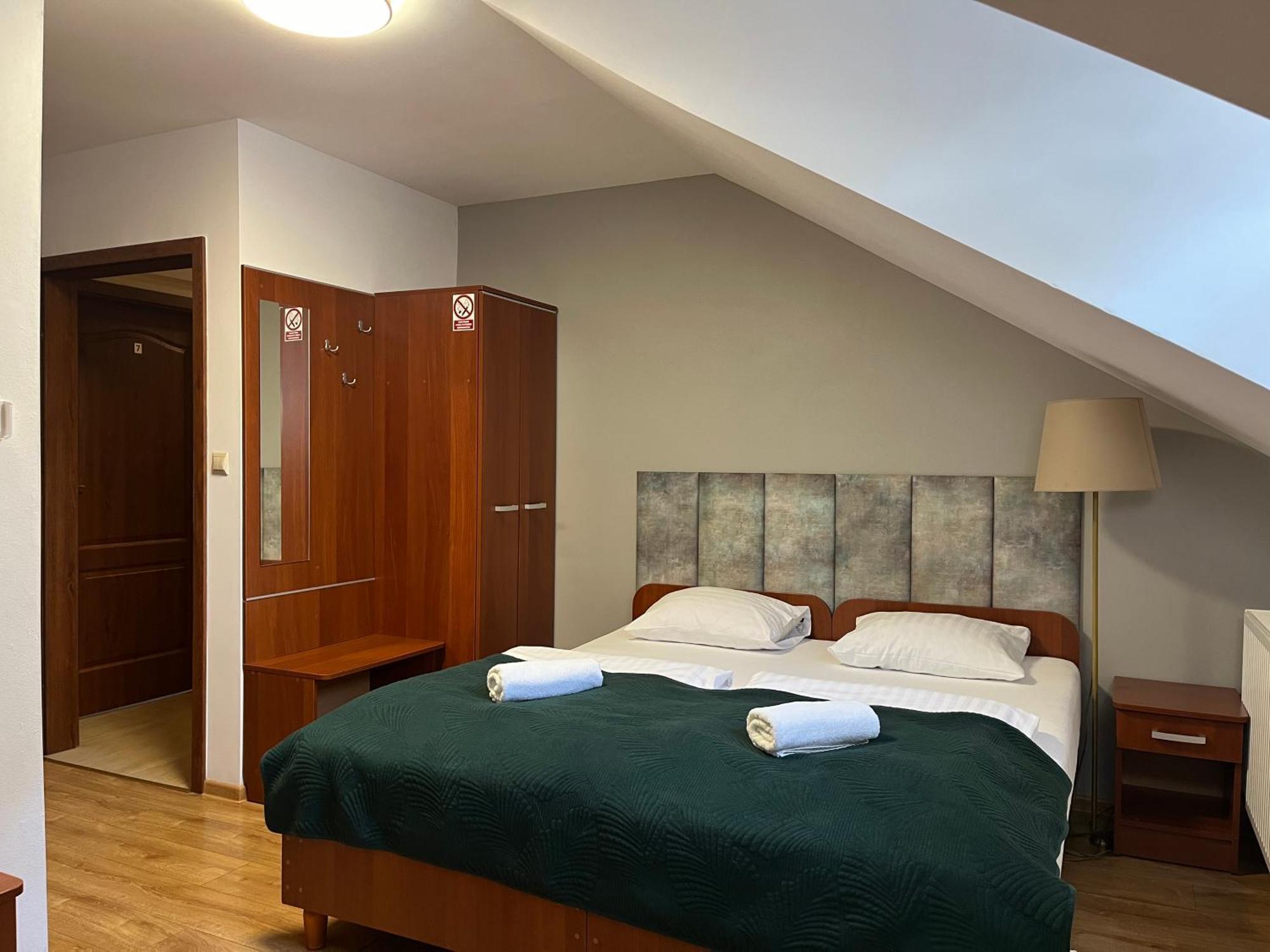 Hotel Kamienica Przy Bramie Opatow  Exterior foto