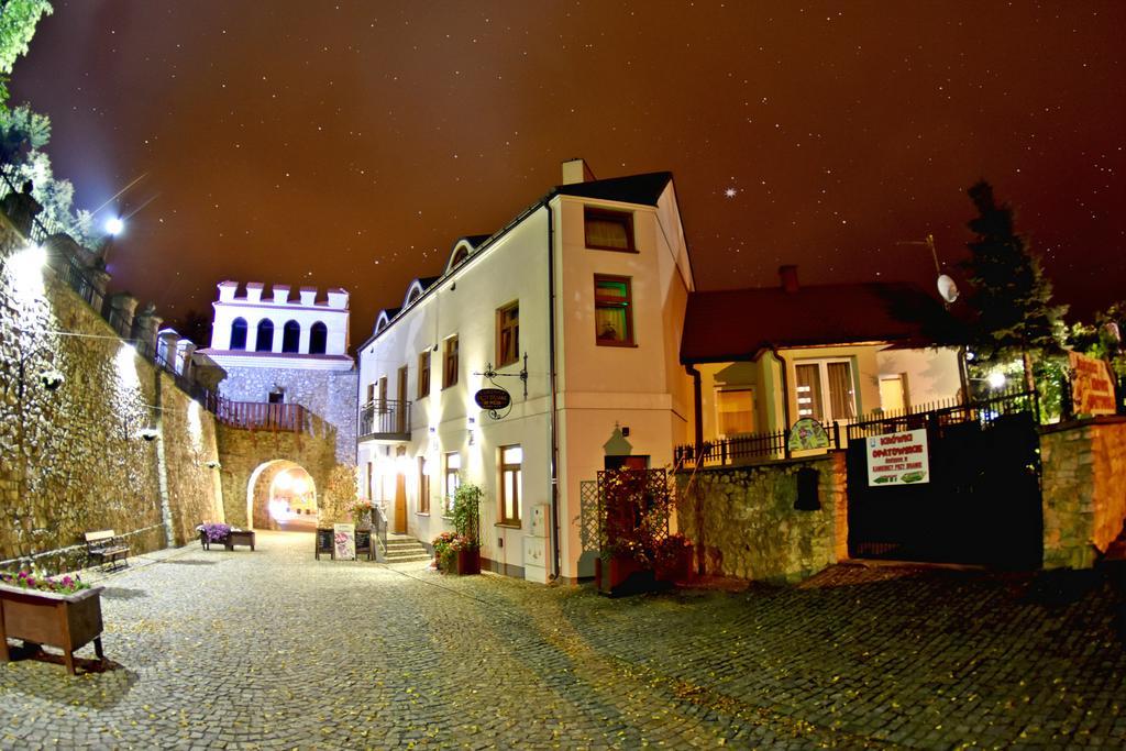 Hotel Kamienica Przy Bramie Opatow  Exterior foto
